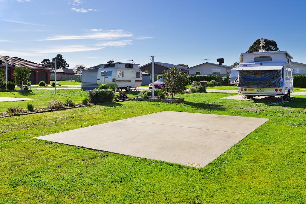 Sandhurst Motel Carrum Downs Экстерьер фото
